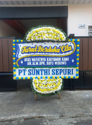 Papan Bunga Duka di Gayam